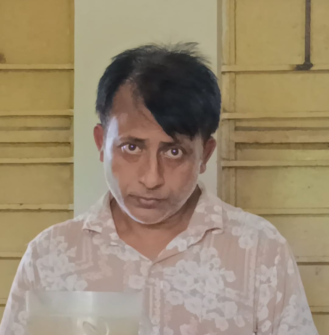 সোনারগাঁয়ে সহকারী শিক্ষকের বিরুদ্ধে ২০ ছাত্রীকে যৌন নিপীড়নের অভিযোগ, তদন্ত কমিটি গঠন