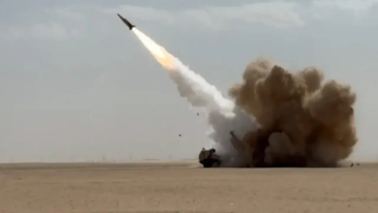 যুক্তরাষ্ট্র-ইসরায়েলি প্রতিষ্ঠানের কর্মীদের সরে যেতে বলল বিপ্লবী গার্ড