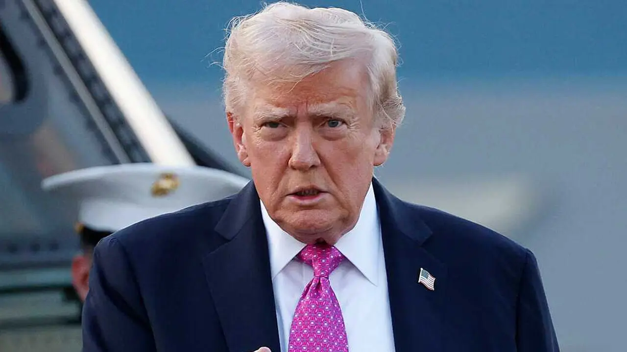 বিধ্বস্ত বিমানের পাইলট ও ক্রুকে উদ্ধার নিয়ে যা বললেন ট্রাম্প