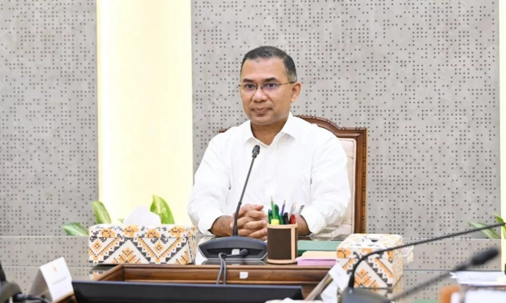 দেশব্যাপী এক লাখ স্বাস্থ্যকর্মী নিয়োগের ঘোষণা দিয়েছেন প্রধানমন্ত্রী