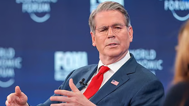 হরমুজ প্রণালি নিয়ে কঠোর হুঁশিয়ারি মার্কিন অর্থমন্ত্রীর