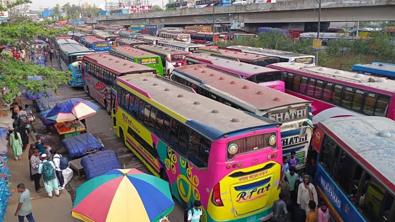 চন্দ্রা টার্মিনালে যানবাহনের জটলা, ৮ কিলোমিটারে ধীরগতি