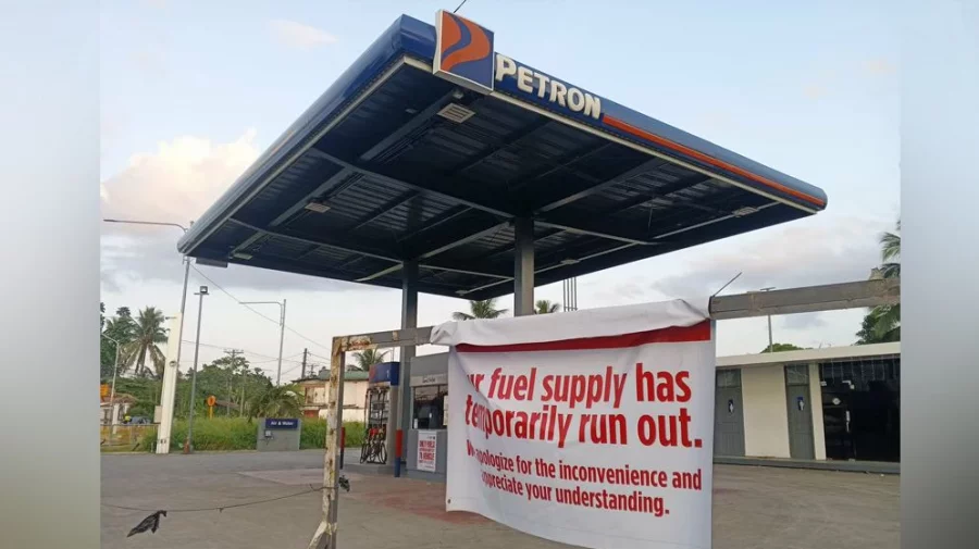জ্বালানি সংকট: ফিলিপাইনে ৩ শতাধিক পেট্রোল পাম্প বন্ধ