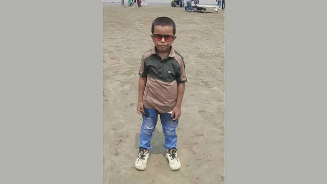 চট্টগ্রামে বাড়ির পাশে ডোবায় মিলল মুক্তিপণ চাওয়া শিশুর বস্তাবন্দি মরদেহ