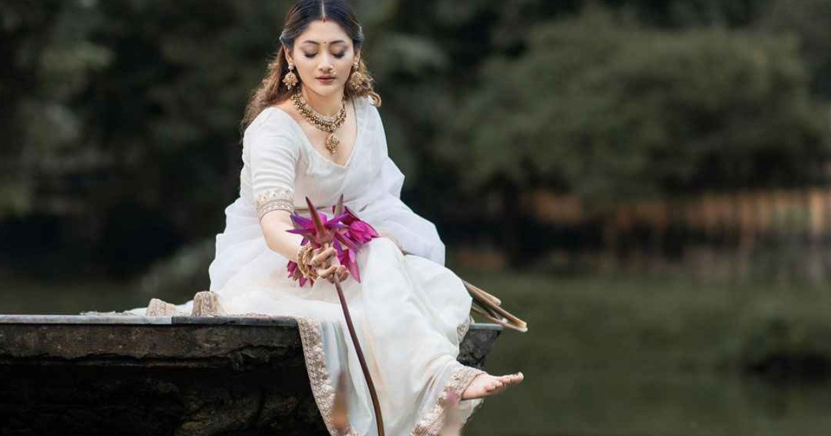 দুঃসংবাদ দিলেন পূজা চেরি