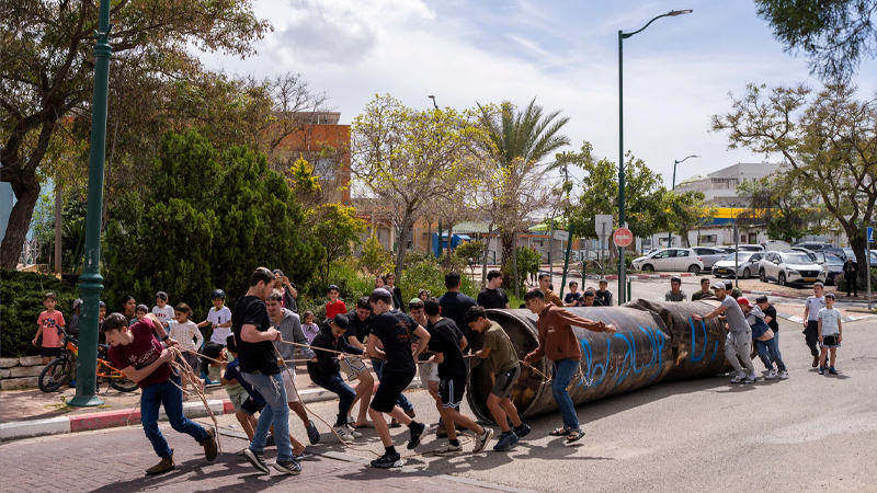 ইরান-লেবানন-ইয়েমেন থেকে মিসাইল হামলা, নাজেহাল ইসরায়েল ও মধ্যপ্রাচ্য