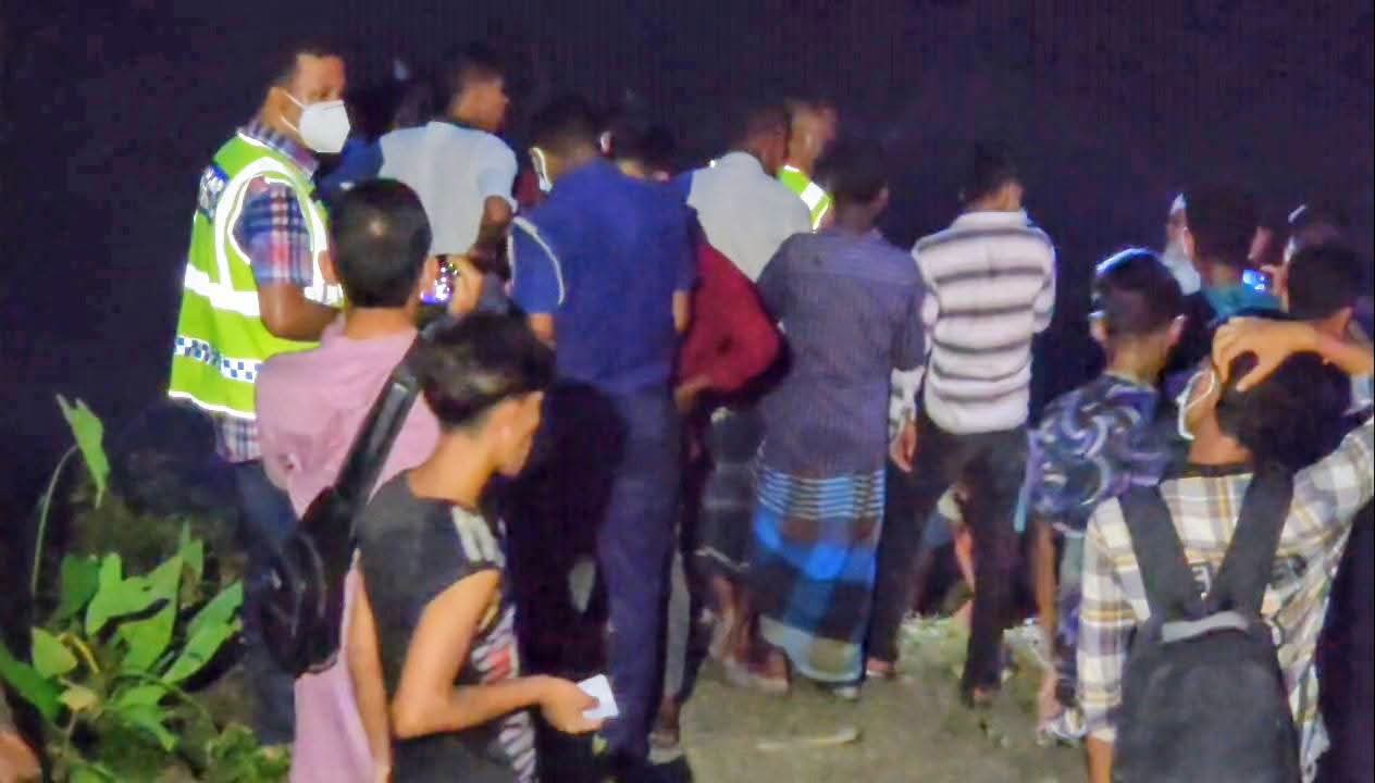নেত্রকোনায় নিখোঁজের ৭ দিন পর  মাটি চাপা দেয়া নারীর মরদেহ উদ্ধার