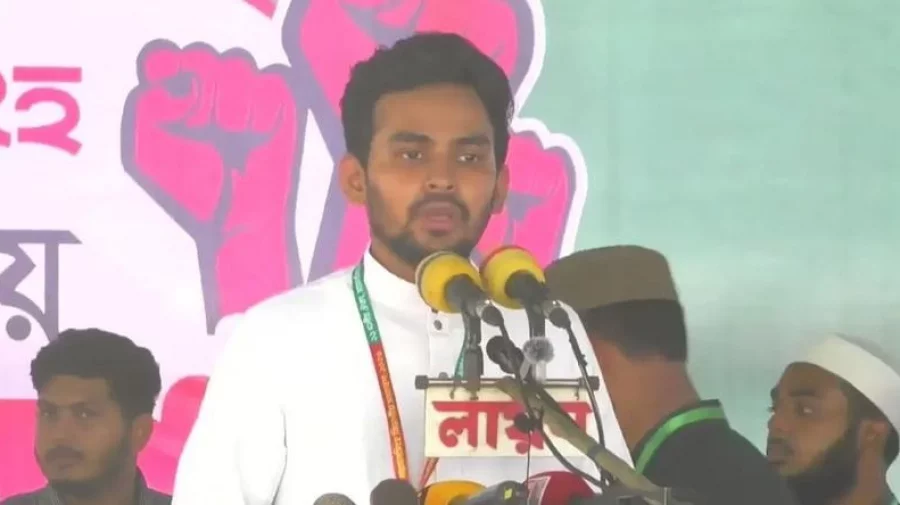 সরকার আ.লীগের পথে হাঁটা শুরু করেছে: আসিফ মাহমুদ