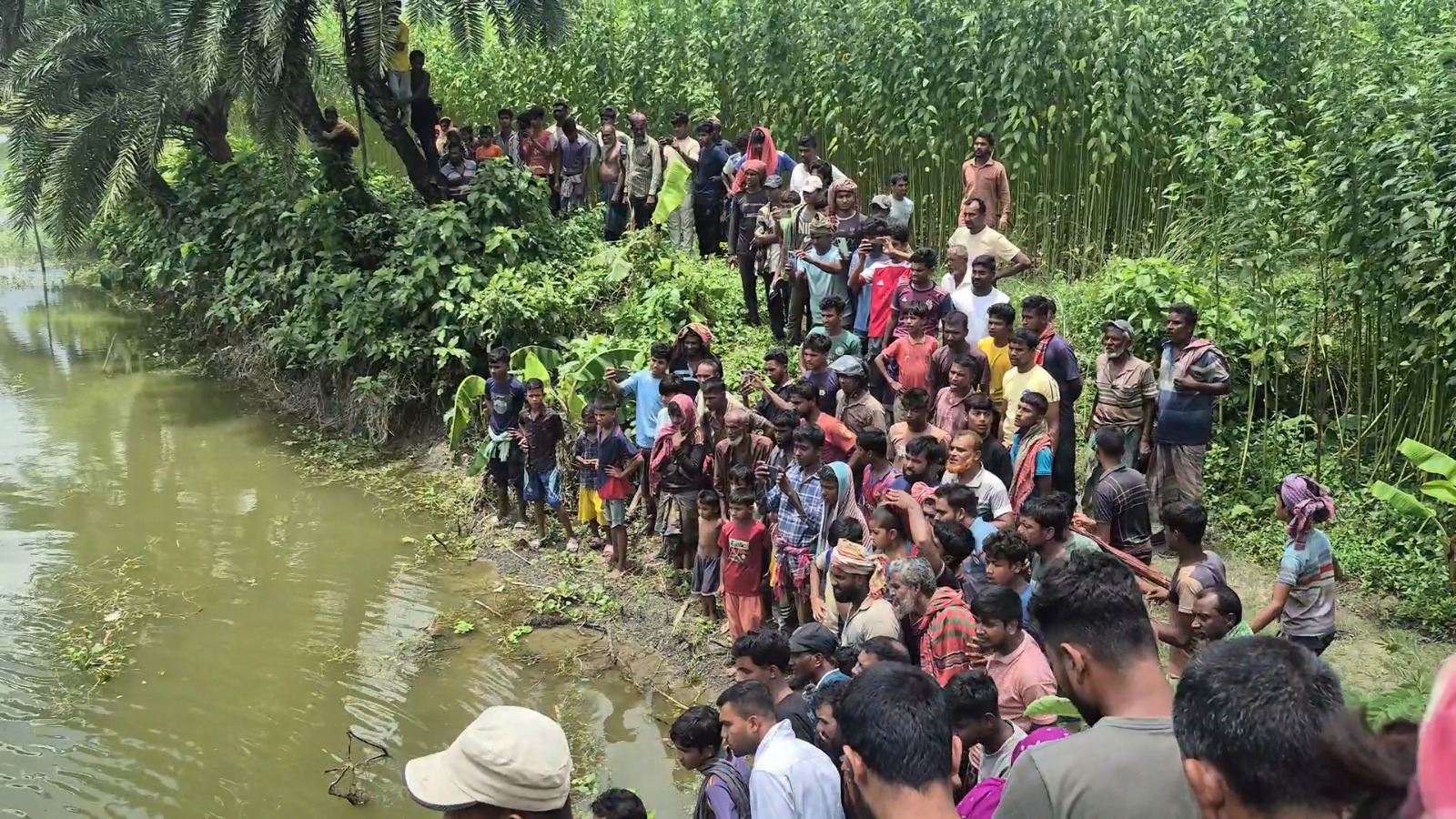 মহেশপুরে ব্রিজ থেকে পড়ে বৃদ্ধের মৃত্যু