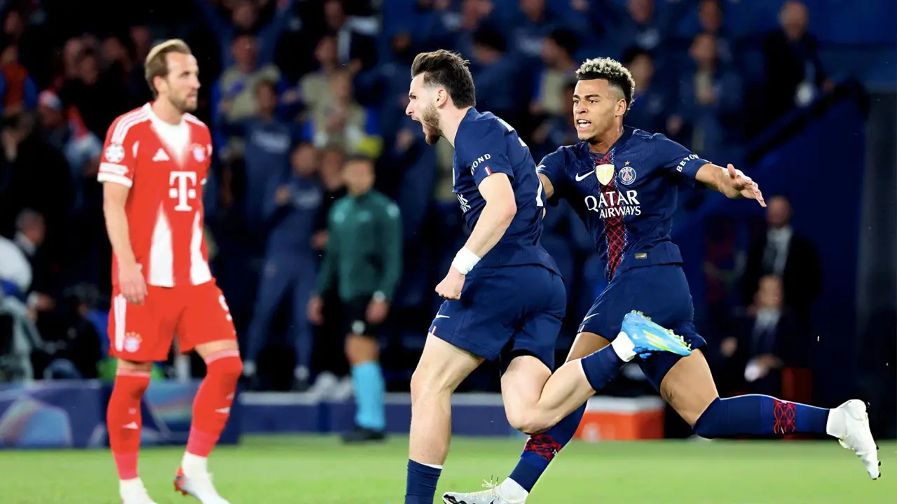 ৯ গোলের ম্যাচে বায়ার্নকে হারাল পিএসজি