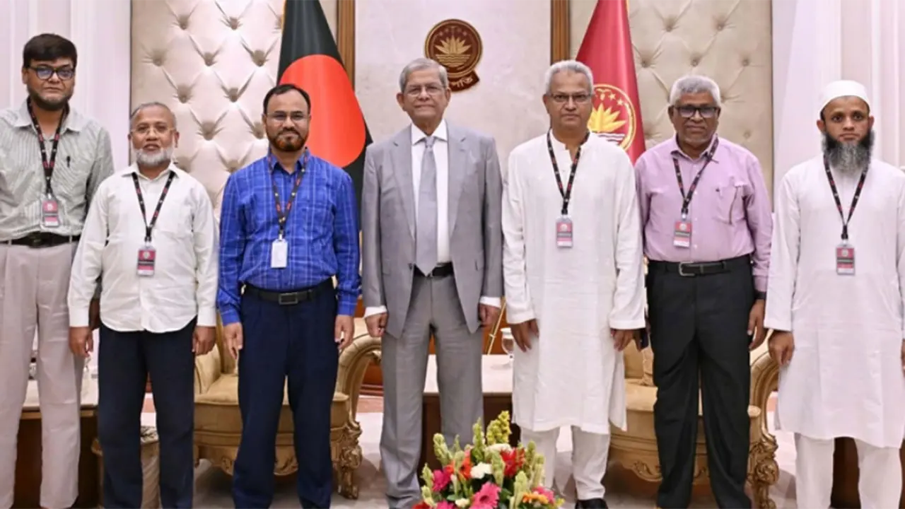 জনকল্যাণে এআই ব্যবহারে সতর্কতার আহ্বান রাষ্ট্রপতির