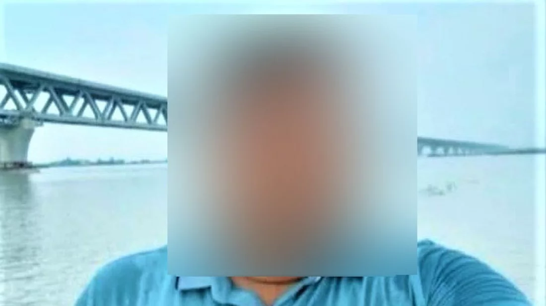 টাঙ্গাইলে সাবেক ইউপি সদস্যকে প্রকাশ্যে কুপিয়ে হত্যা
