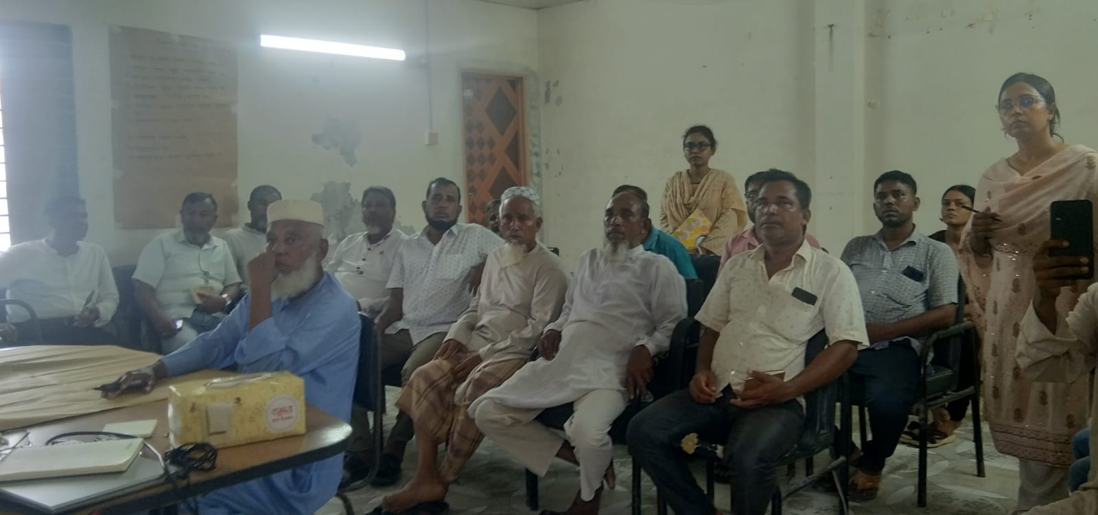 পাথরঘাটায় দুর্যোগসহ সমস্যা চিহ্নিতকরণ শীর্ষক মতবিনিময় সভা
