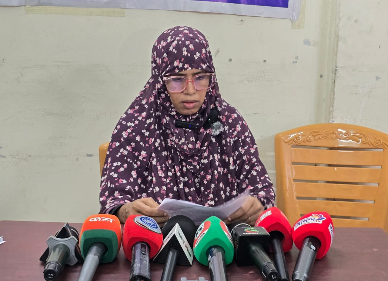 যুবদল নেতার বিরুদ্ধে ডিশ ব্যবসা দখলের অভিযোগ; ভুক্তভোগী নারীর সংবাদ সম্মেলন