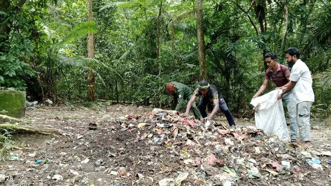 প্লাস্টিকমুক্ত লাউয়াছড়া গড়তে বন বিভাগের সপ্তাহব্যাপী অভিযান