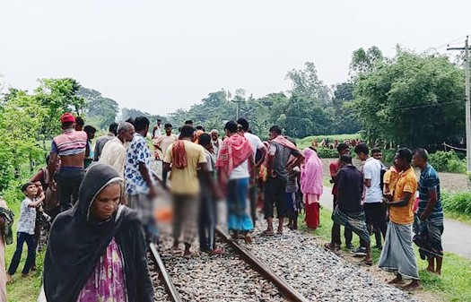 গাইবান্ধায় চলন্ত ট্রেনের নিচে ঝাঁপ দিয়ে নারীর আত্মহত্যা