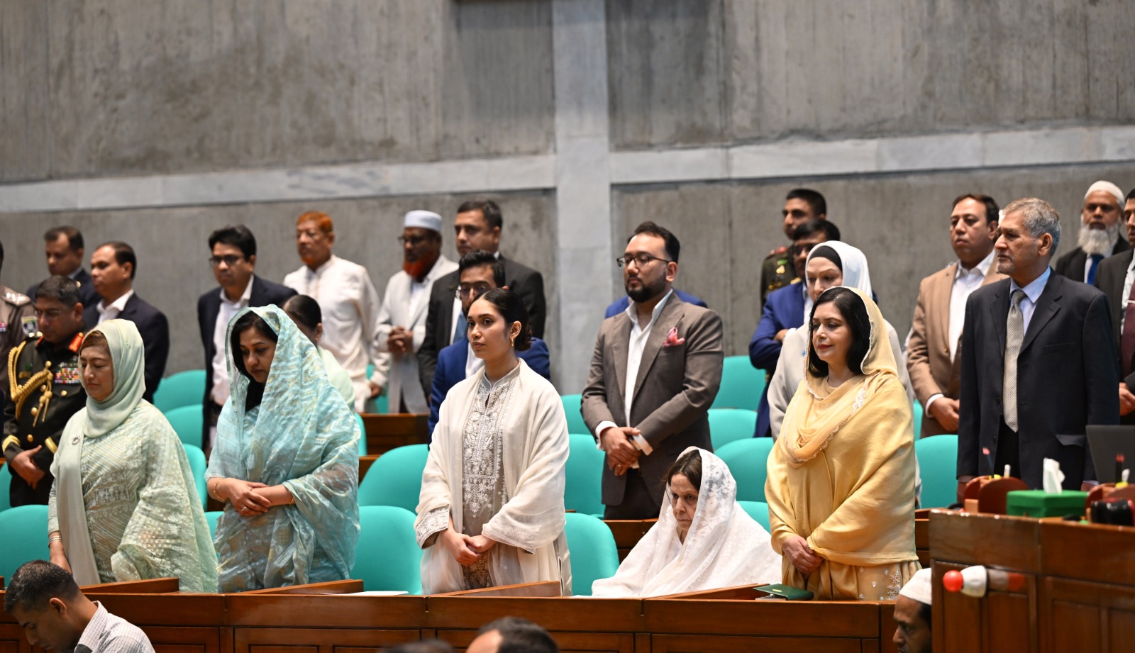 ত্রয়োদশ জাতীয় সংসদের প্রথম অধিবেশনের কিছু স্থিরচিত্র