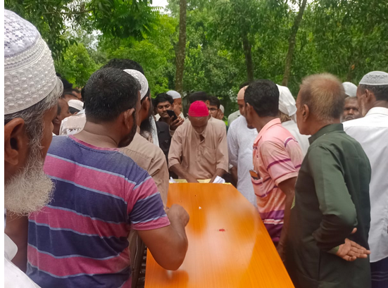 সখীপুরে মালয়েশিয়া প্রবাসী যুবকের দাফন সম্পন্ন