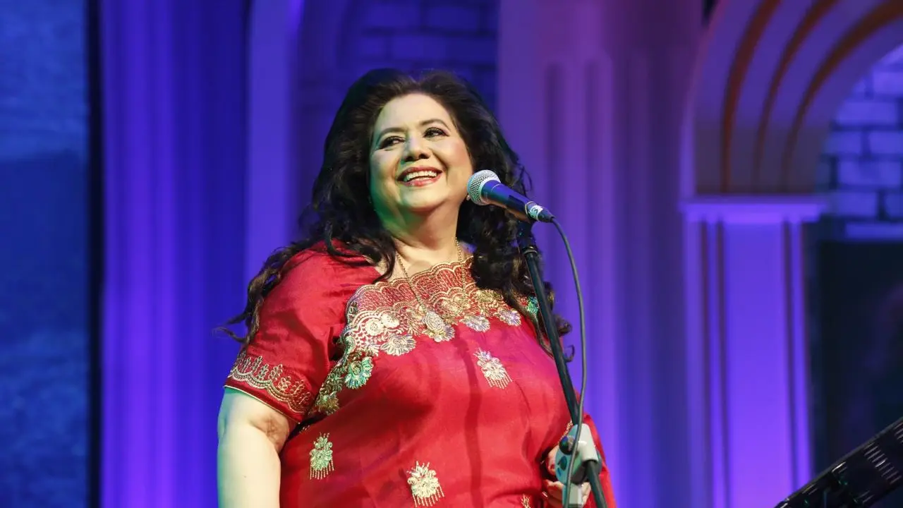 আপনারা একটা ভালো কাজে এগিয়ে এসেছেন— শিল্পকলার আয়োজন নিয়ে রুনা লায়লা