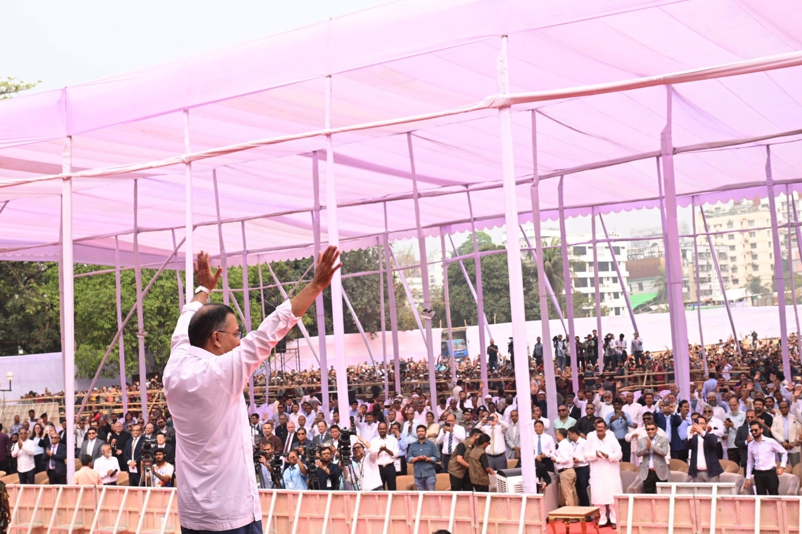 ‘ফ্যামিলি কার্ড’ বিতরণ কার্যক্রমের শুভ উদ্বোধন