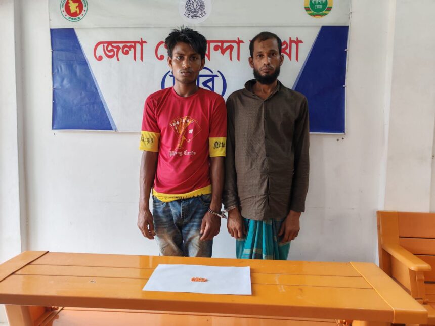 পটুয়াখালীতে ৩৩ পিস ইয়াবাসহ দুই মাদক কারবারি গ্রেপ্তার