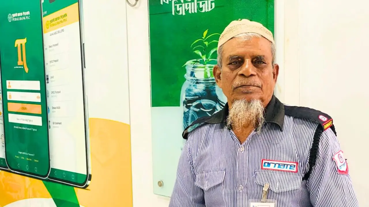 এটিএম বুথ পাহারায় কাটে জীবন, অল্প বেতনে ভাগ বসায় মধ্যস্বত্বভোগী!