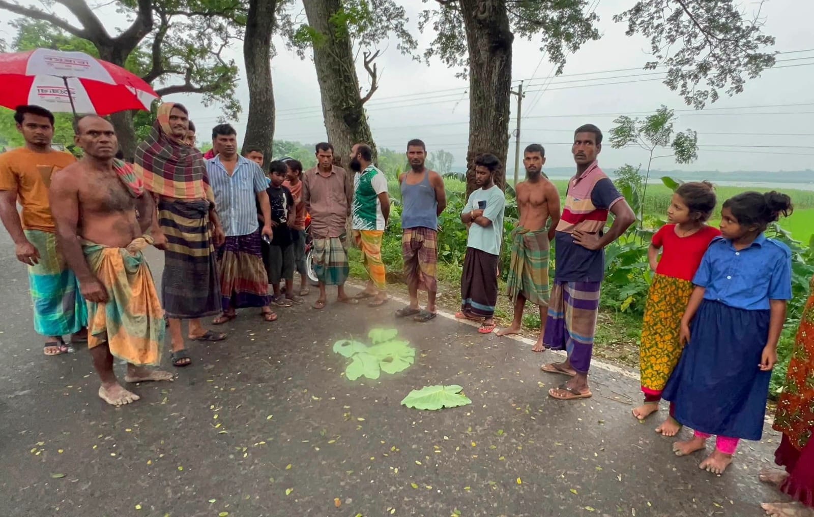 চুয়াডাঙ্গায় বাসের ধাক্কায় প্রাণ গেল শিশুর