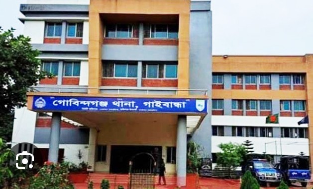 গাইবান্ধায় রাস্তা বন্ধ করে সীমানা প্রাচীন নির্মাণ করার জের ধরে মোয়াজ্জিনকে পিটিয়ে হত্যা