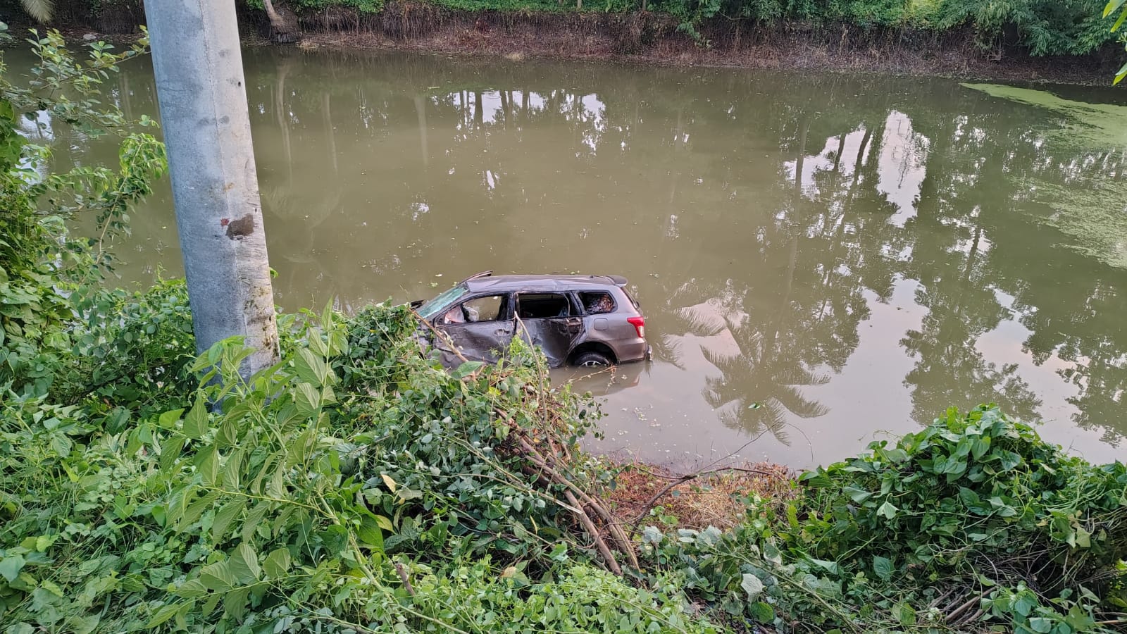 রাজবাড়ীর কালুখালীতে মাইক্রোবাস-ইজিবাইক সংঘর্ষে শিশুর মৃত্যু, আহত -৫