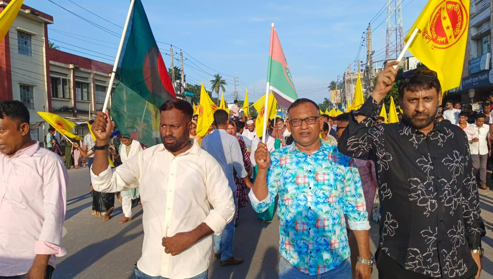 নড়াইলে স্বেচ্ছাসেবক দলের ৪৬তম প্রতিষ্ঠাবার্ষিকীতে আনন্দ র‍্যালি