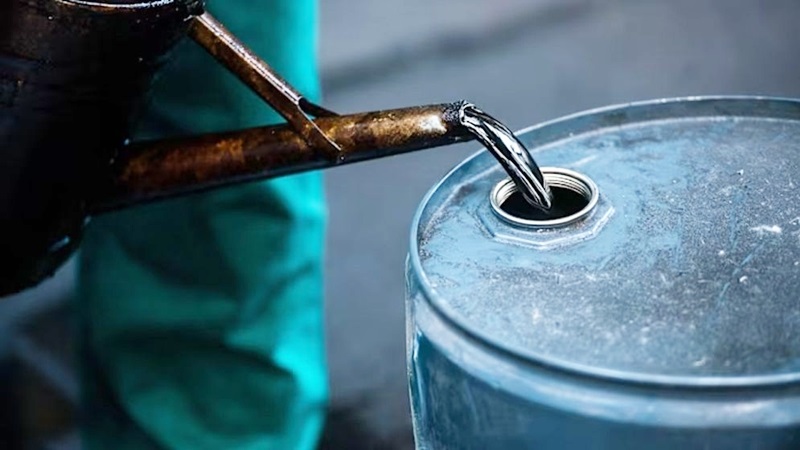 বাড়ছে না জ্বালানি তেলের দাম