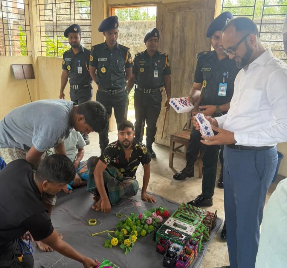 জেলা ম্যাজিস্ট্রেট জেলা কারাগার পরিদর্শন; অনুষ্ঠিত হলো কারা পরিদর্শক বোর্ডের ত্রৈমাসিক সভা