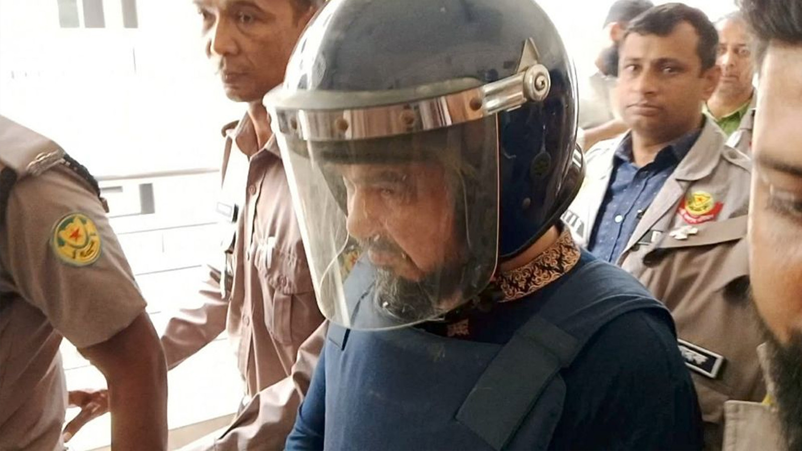 সাবেক ডিজিএফআই কর্মকর্তা আফজাল নাছের ফের ৩ দিনের রিমান্ডে