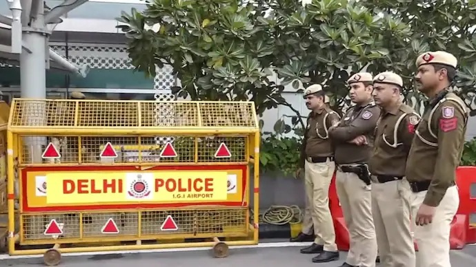 ‘সরকার পরিবর্তনের’ আতঙ্ক মোদি সরকারের দুর্বলতারই প্রকাশ