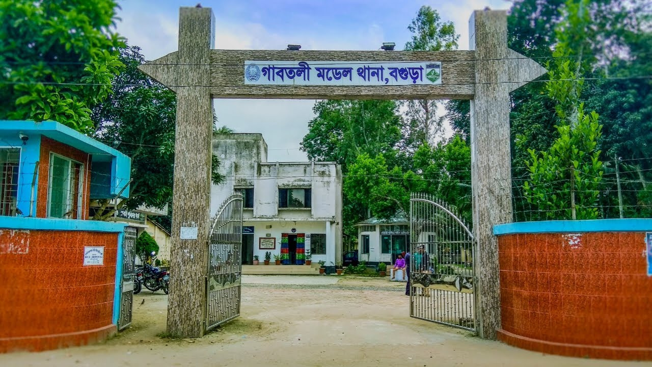 গভীর রাতে গৃহবধূকে হত্যা, এলাকায় আতঙ্ক