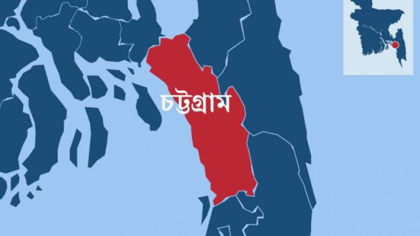 বিয়ের অনুষ্ঠান থেকে ফিরছিলেন মাইক্রোবাসে, কাভার্ড ভ্যানের ধাক্কায় নিহত ৪