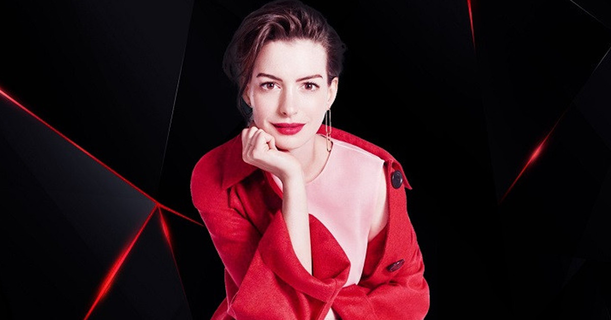 বিশ্বের সবচেয়ে সুন্দরী অভিনেত্রী অ্যান হ্যাথাওয়ে!