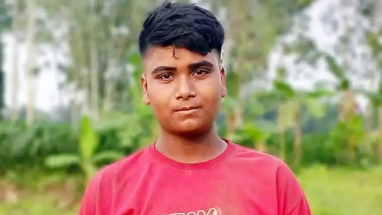 গলায় মাংস আটকে ছটফট করতে করতে কিশোরের মৃত্যু