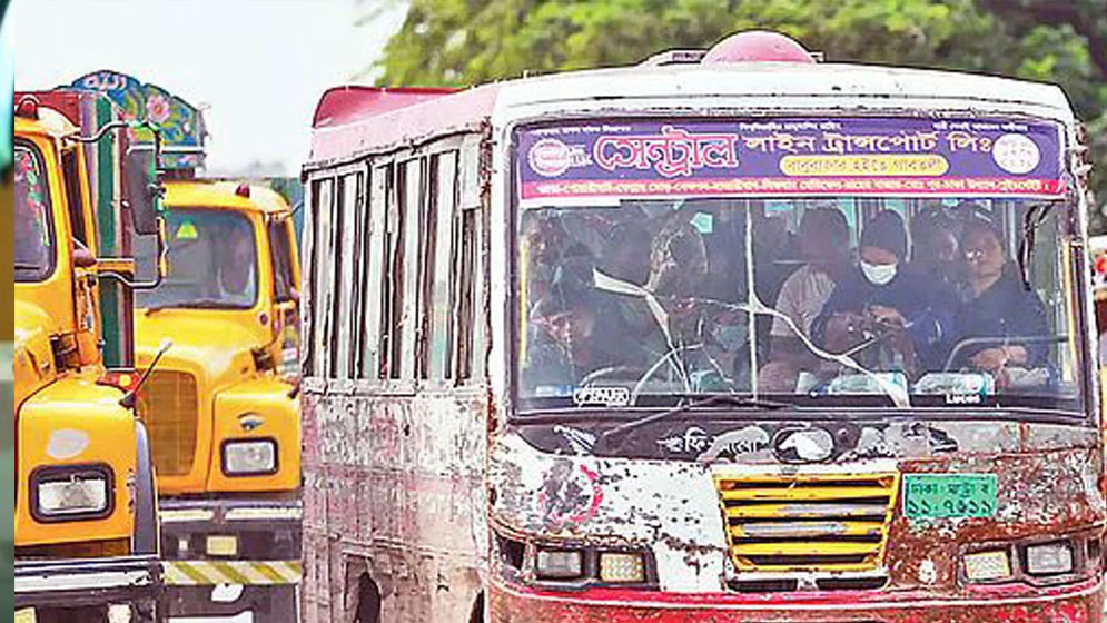 ঈদযাত্রায় সড়কে প্রায় ২৯ হাজার মেয়াদোত্তীর্ণ বাস