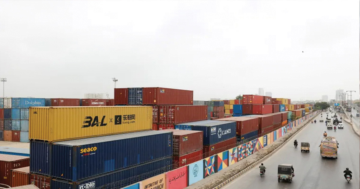 ইরানের জন্য ৬টি স্থলপথ খুলল পাকিস্তান, আঞ্চলিক বাণিজ্যে নতুন করিডোর