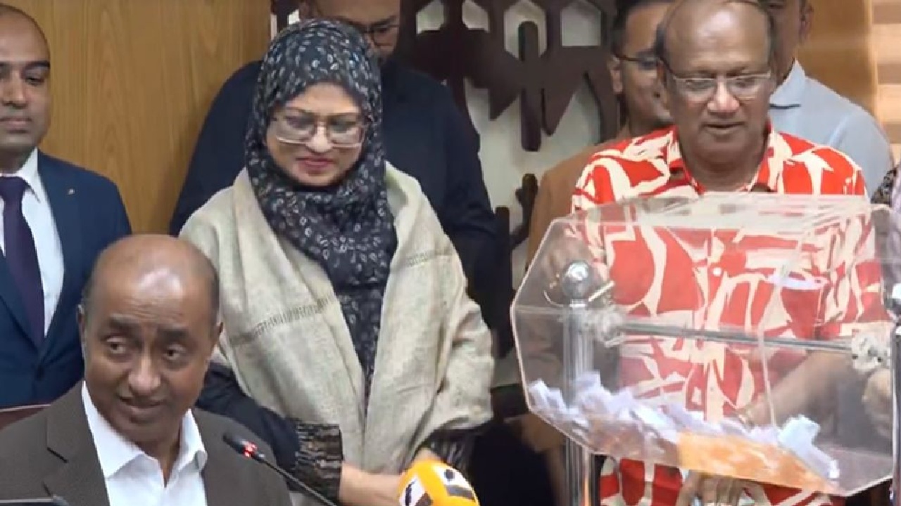 লটারিতে সাবরেজিস্ট্রার বদলি, প্রথম ধাপে ১৩১ জন