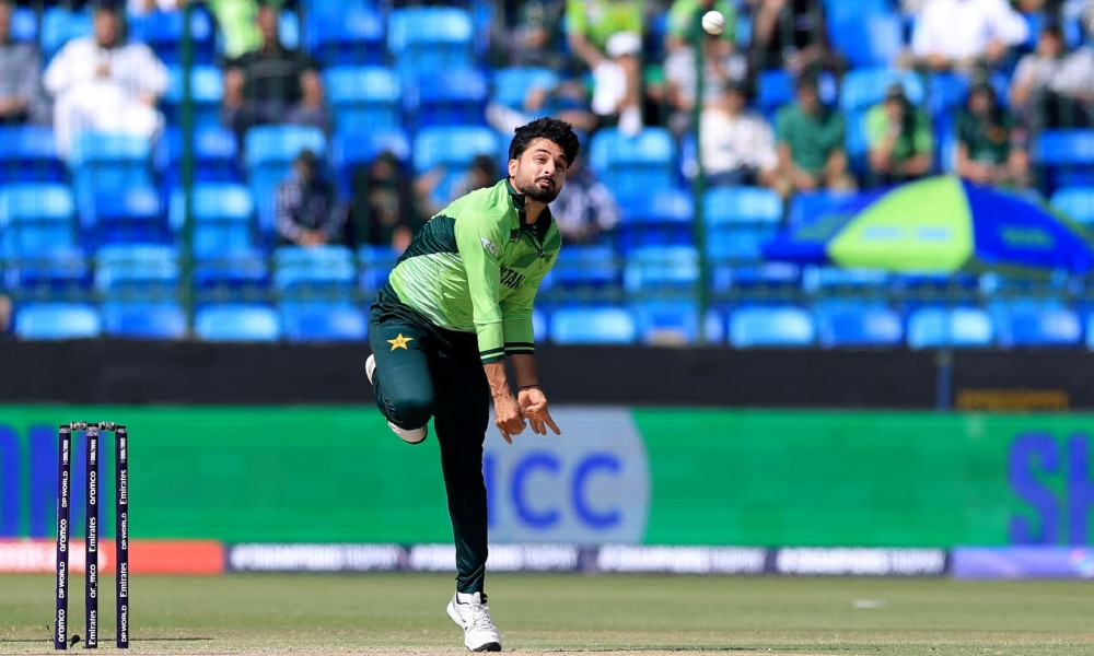 পাকিস্তানি স্পিনারকে দলে নিল সানরাইজার্স, ভারত সমর্থকদের ক্ষোভ