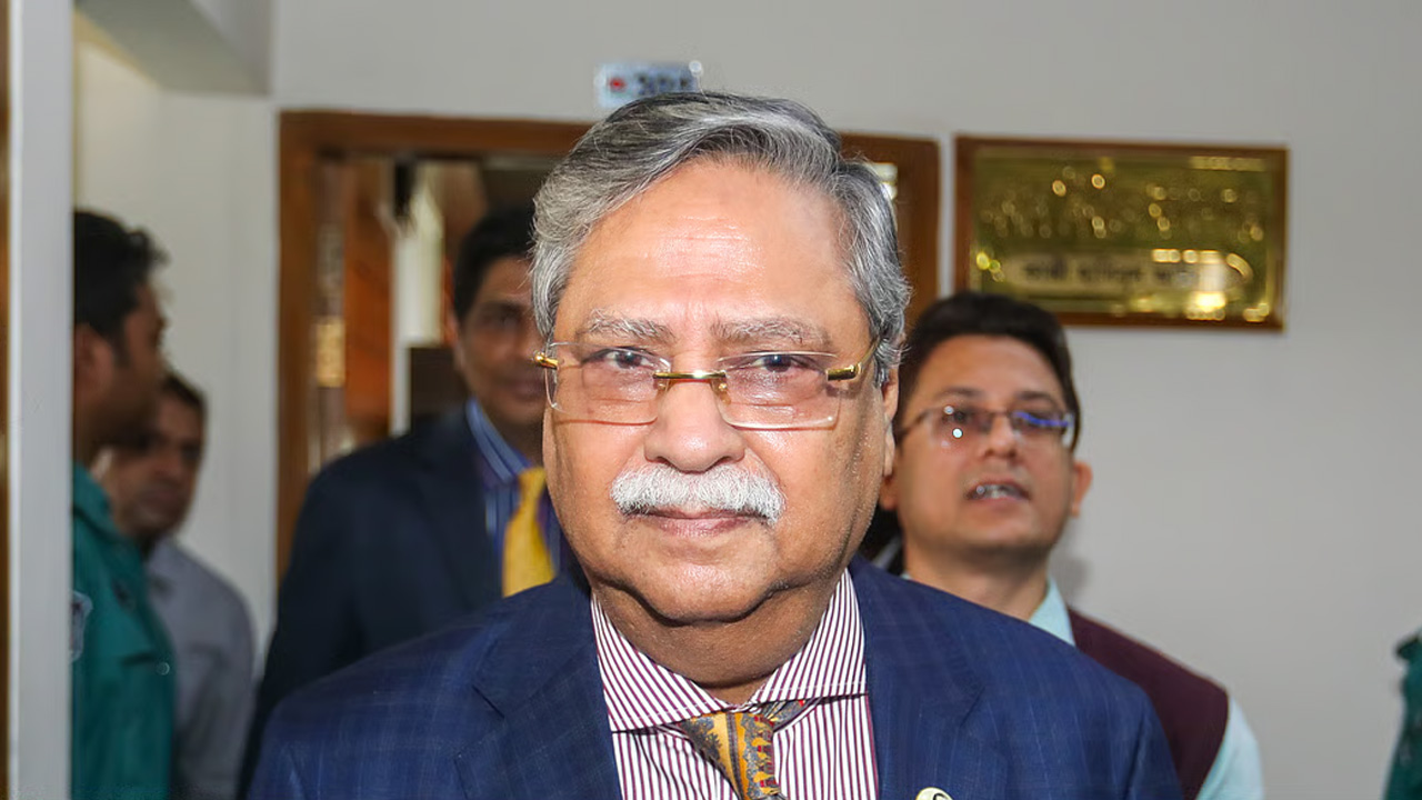 শারীরিক অসুস্থতার কারণ দেখিয়ে রাষ্ট্রপতি মো. সাহাবুদ্দিনের পদত্যাগ