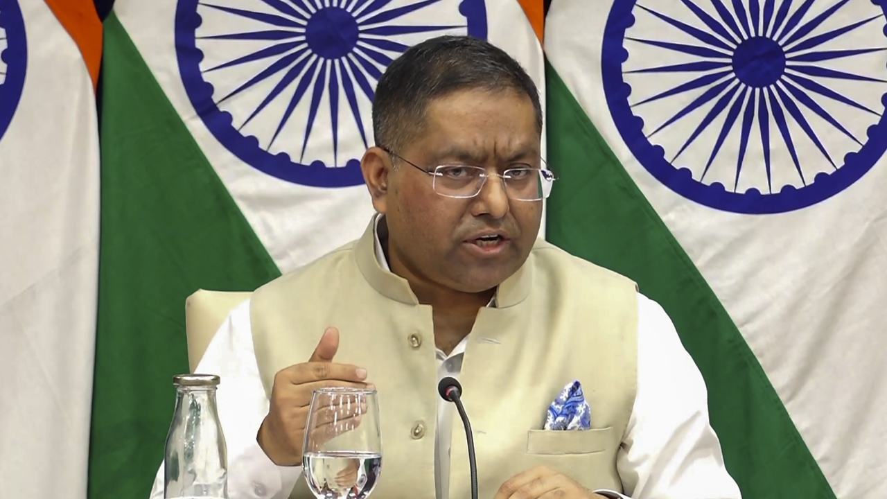 ১০১ চুক্তি পর্যালোচনার খবরে বাংলাদেশের বিরুদ্ধে ‘প্রয়োজনীয় ব্যবস্থা’র হুঁশিয়ারি ভারতের
