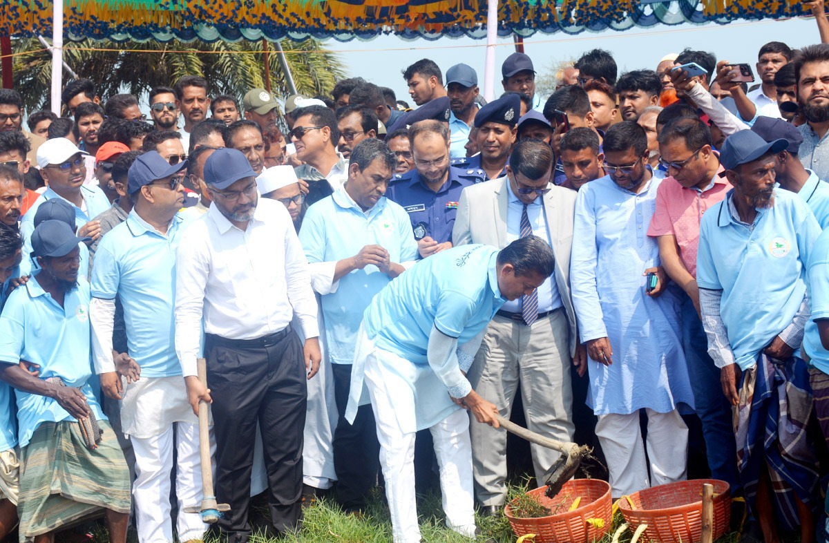 খালগুলো দখলমুক্ত হলে ডুমুরিয়া অঞ্চলের জলাবদ্ধতা দূর হবে: জাতীয় সংসদের হুইপ