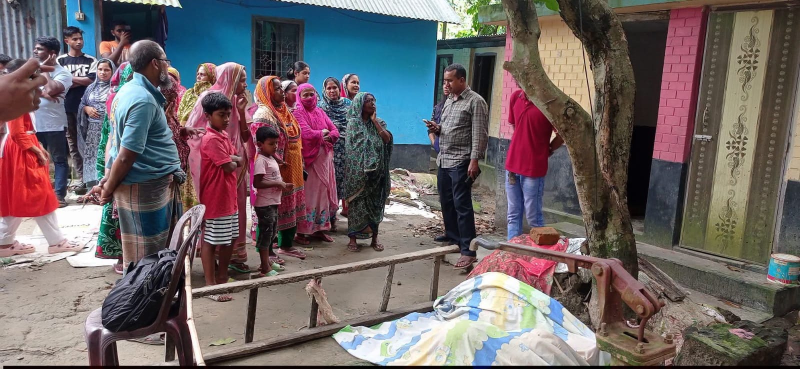 ফরিদপুরে মাদকের টাকার জন্য মাকে হত্যার অভিযোগ, ছেলে পলাতক