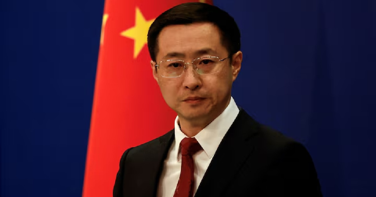 হরমুজ ইস্যুতে উত্তেজনা: ট্রাম্পের হুমকি, চীনের যুদ্ধবিরতির আহ্বান