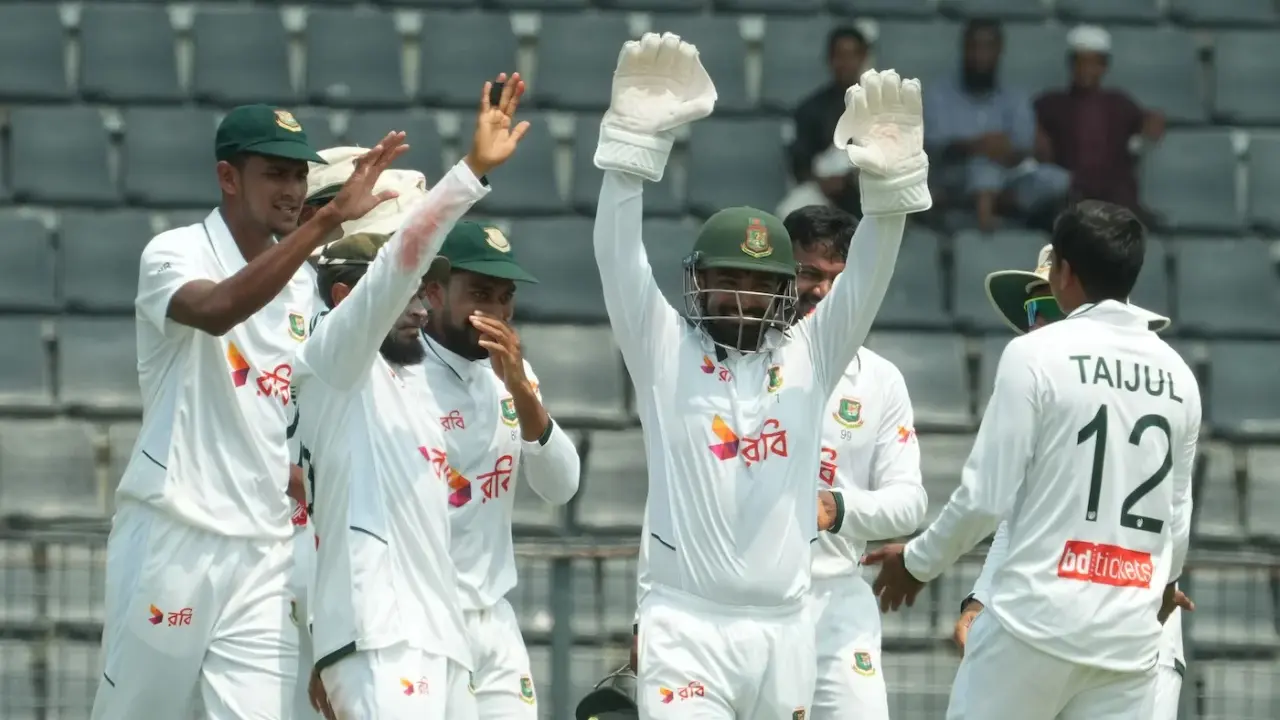পাকিস্তানকে হোয়াইটওয়াশ করে ভারতকে পেছনে ফেলল বাংলাদেশ