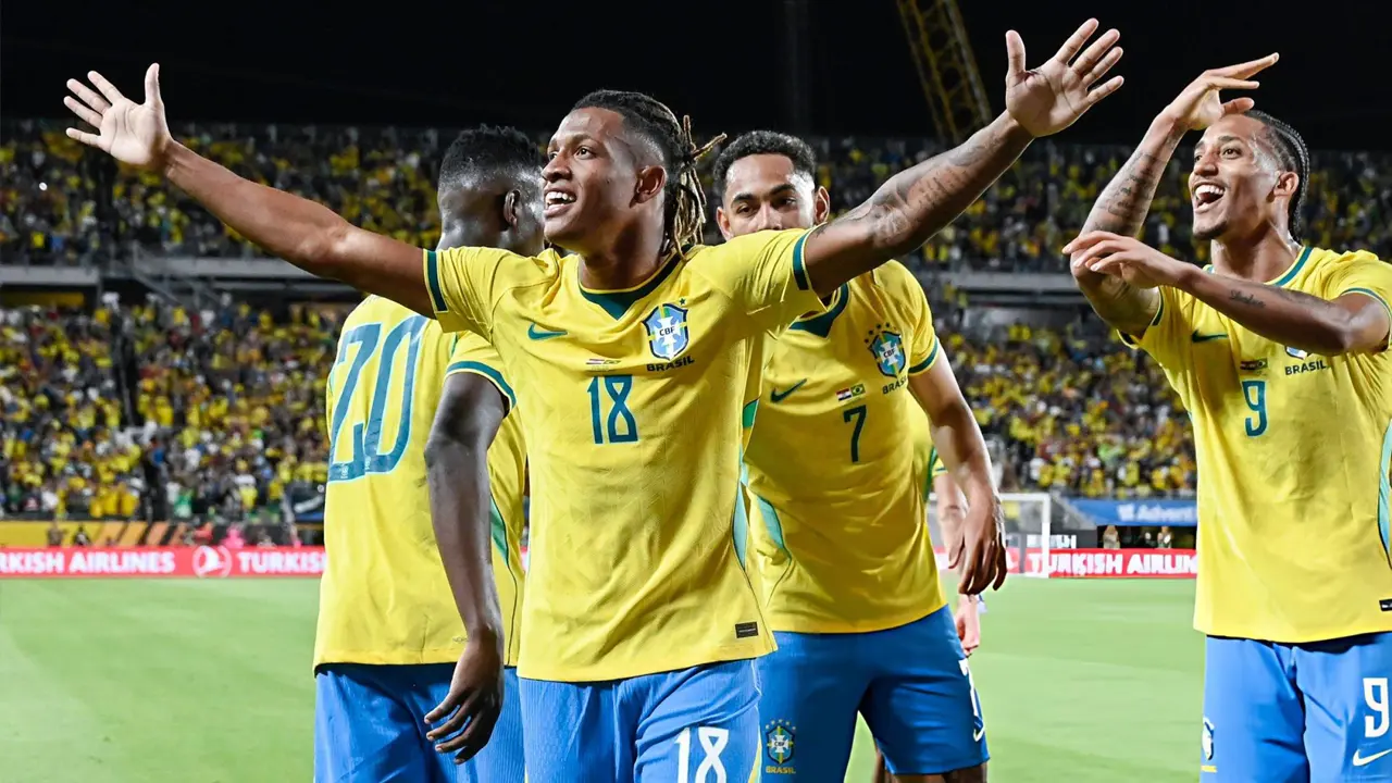 দাপুটে ফুটবলে ক্রোয়েশিয়াকে হারাল ব্রাজিল