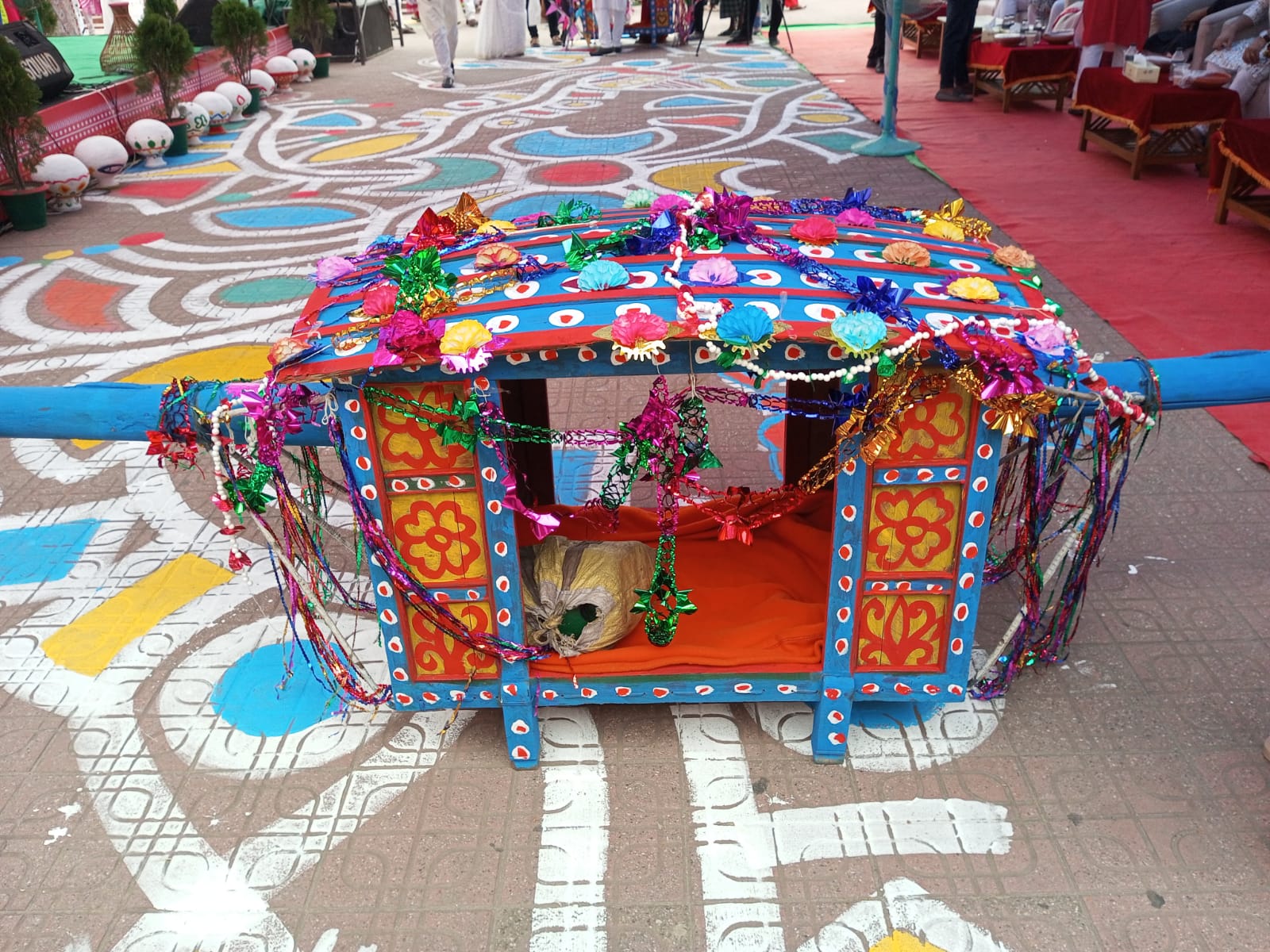 খুলনায় বর্ণাঢ্য আয়োজনে পহেলা বৈশাখ উদযাপন